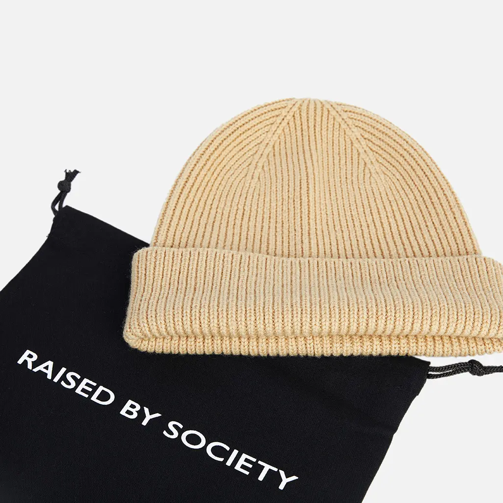 BEIGE SHORT BEANIE - Image 6