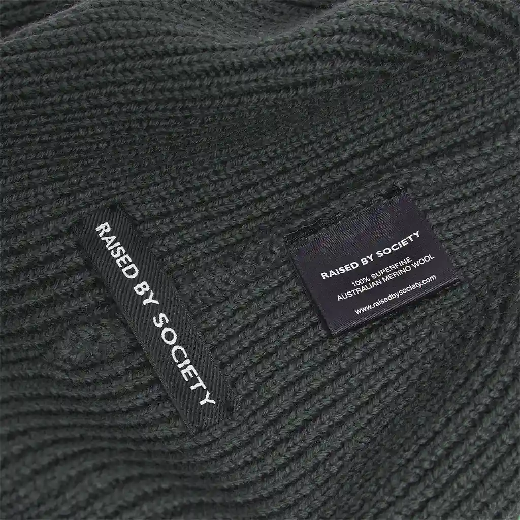 CHARCOAL SHORT BEANIE - Image 5