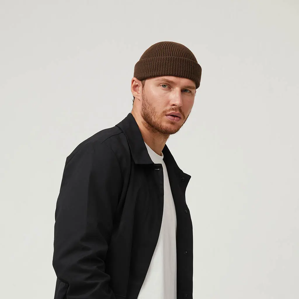 COFFEE BROWN SHORT BEANIE - Image 4