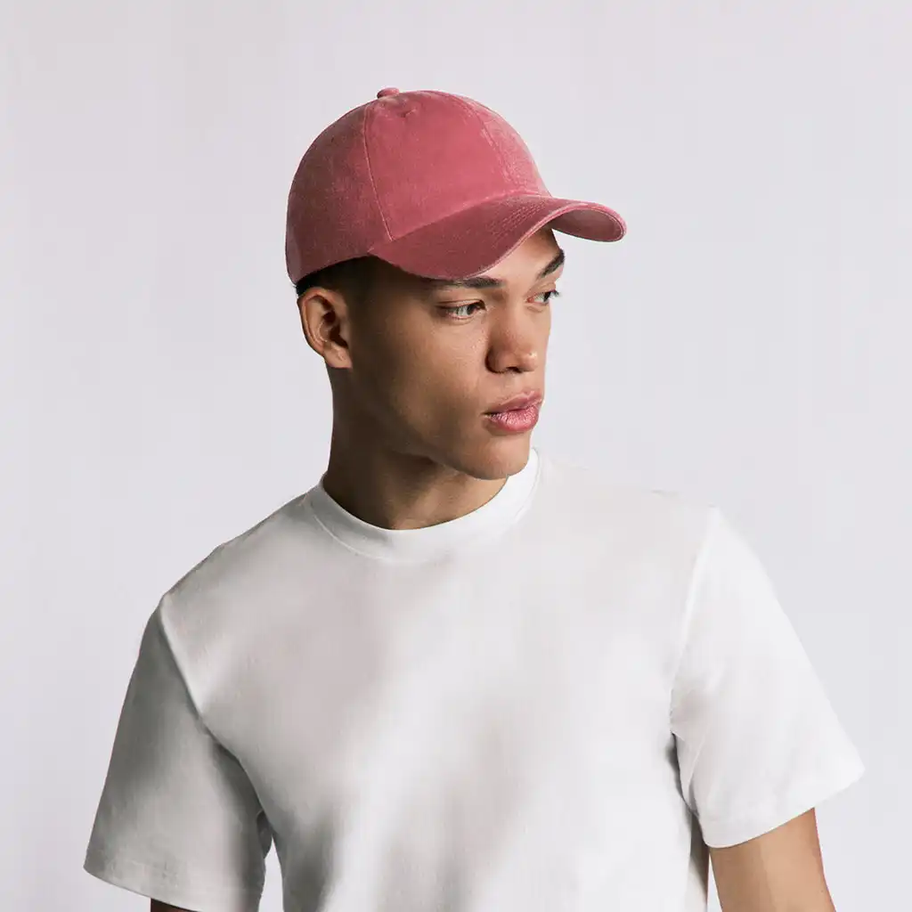 CRIMSON RED VINTAGE CAP - Image 3