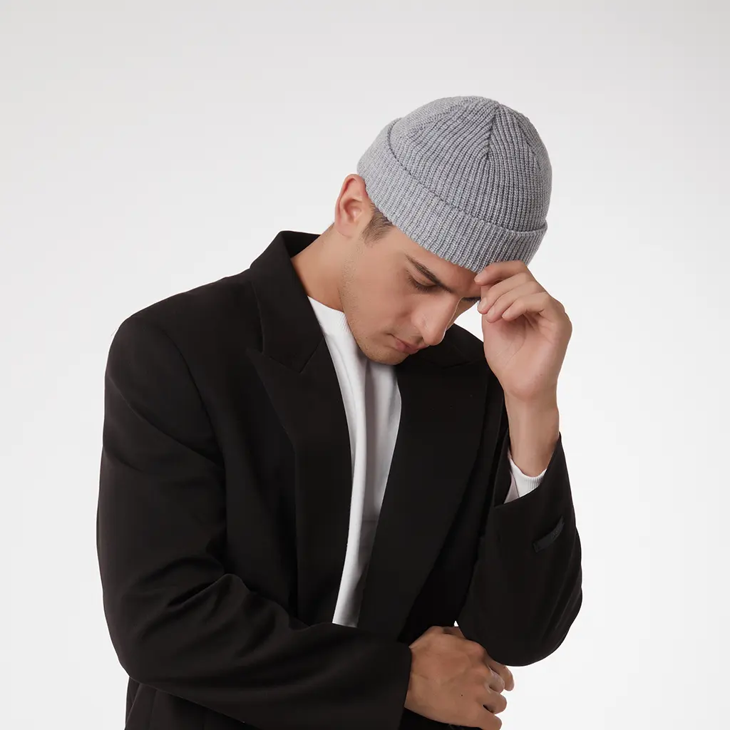 LIGHT GREY FISHERMAN BEANIE - Image 4