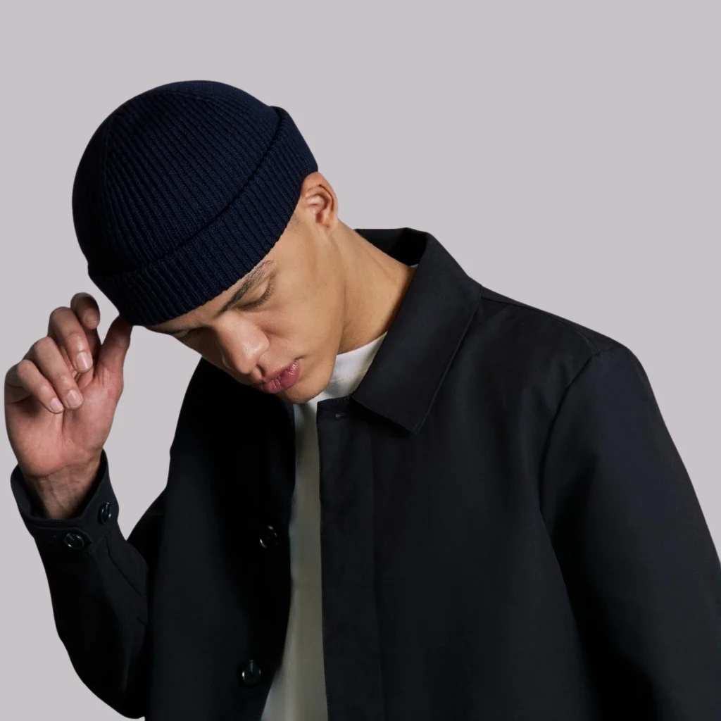 MIDNIGHT SHORT BEANIE - Image 9