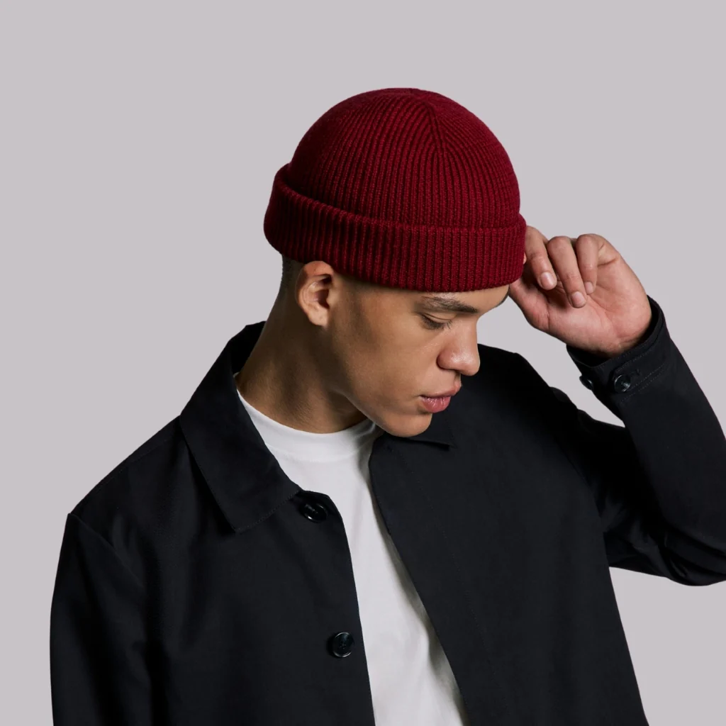 WINE RED SHORT BEANIE - Image 8